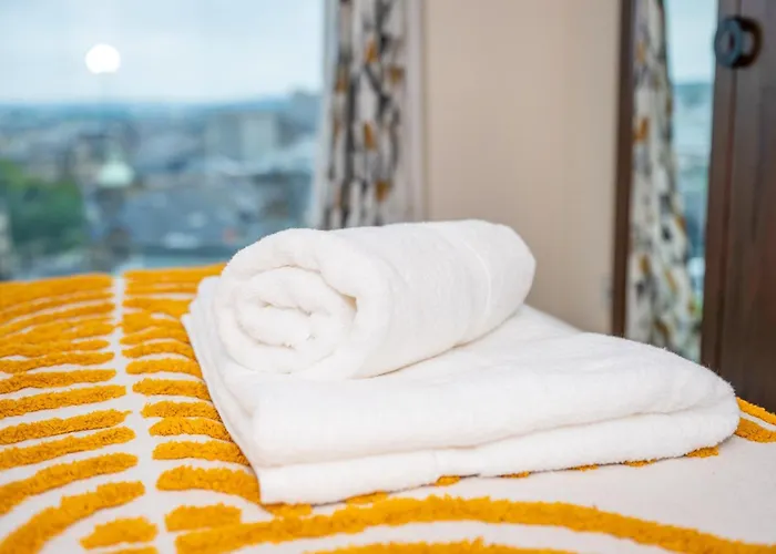 Pitchdip * Bradford (West Yorkshire)